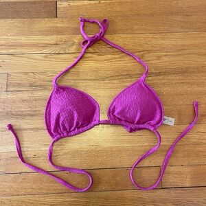 NWT Abercrombie Triangle Bikini Top Size Large, Hot Pink